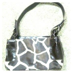 Filter (1)

Nine & Co. Women's Handbags and Purse